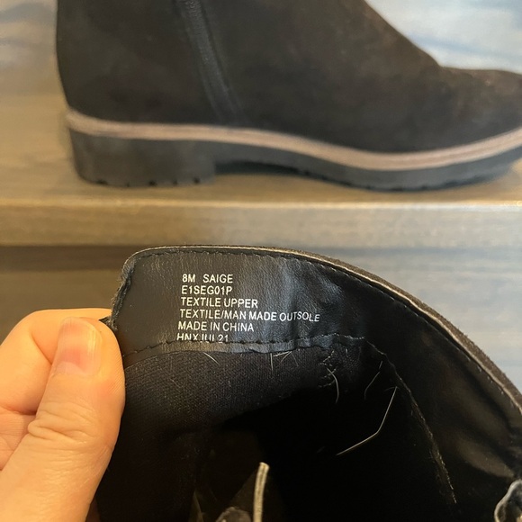 Esprit Saige Bootie in Black Suede Size 8 - Picture 10 of 11